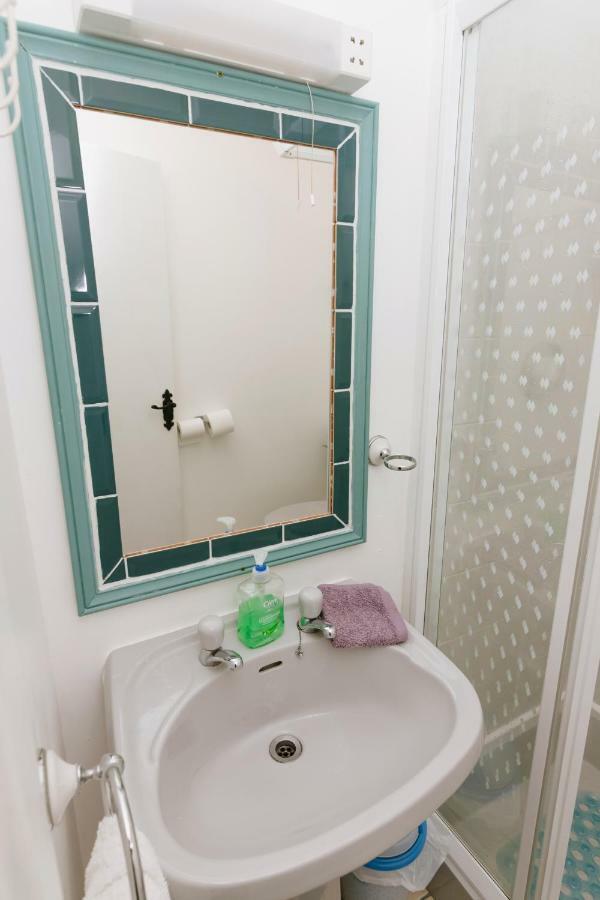 Bed and Breakfast Eagle Heights Інішкрон Екстер'єр фото