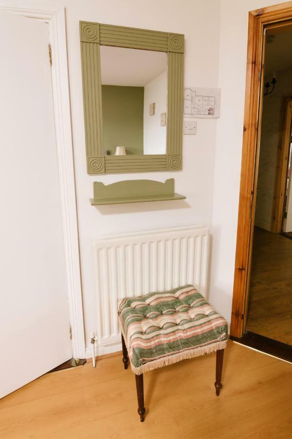 Bed and Breakfast Eagle Heights Інішкрон Екстер'єр фото
